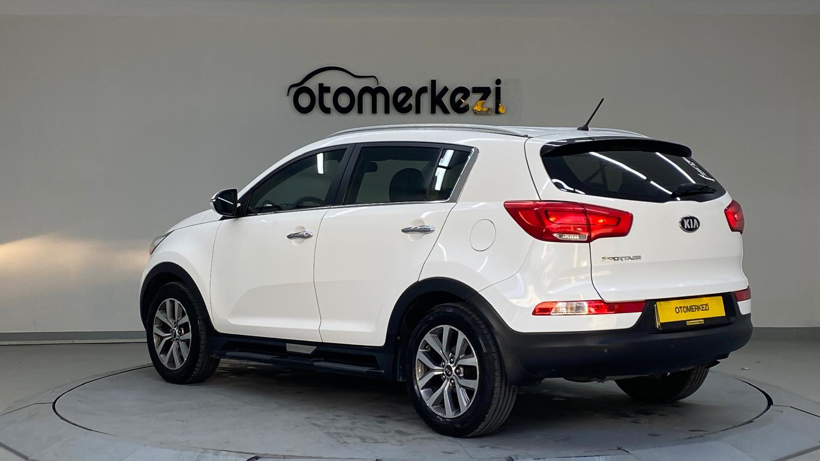 KIA SPORTAGE 2